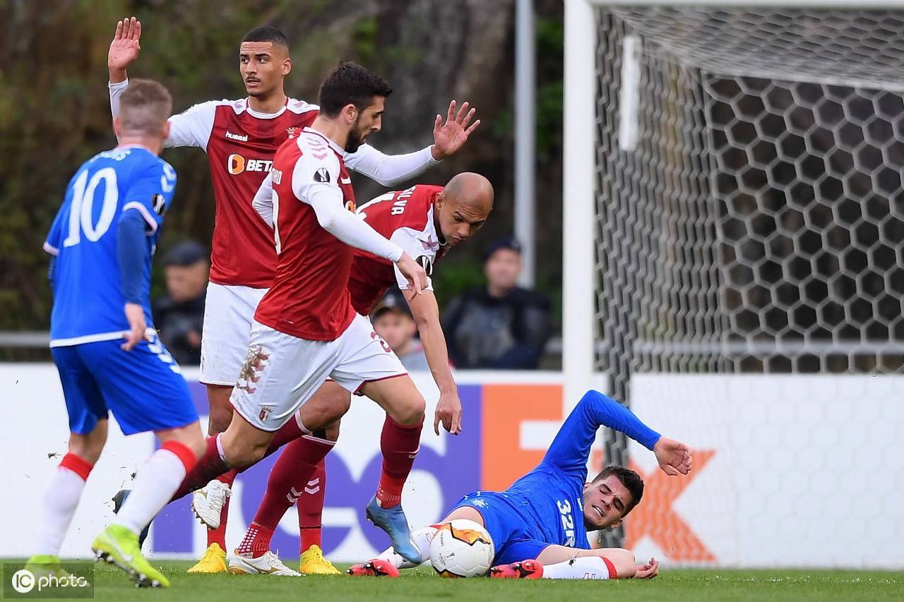 英格兰神锋领衔双杀,欧联联赛激情澎湃的简单介绍 英格兰神锋领衔双杀,欧联联赛激情澎湃的简单介绍