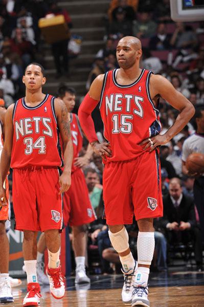 篮网主场擒热火,终结两连败 篮网主场擒热火,终结两连败