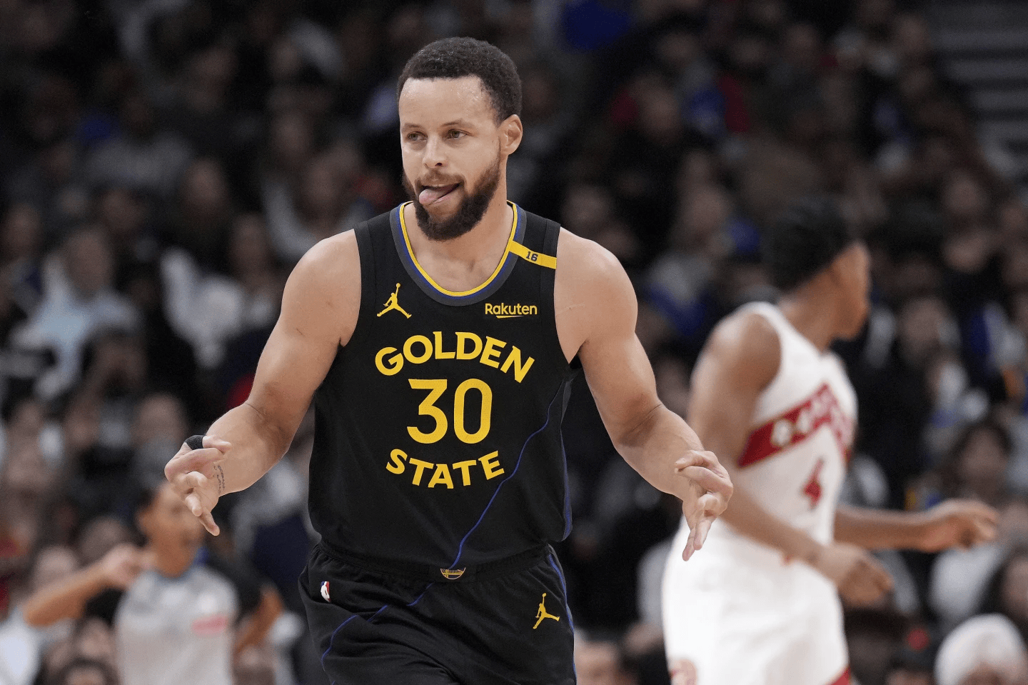 熊猫体育平台-猛龙客场逆转勇士，稳守东部第一