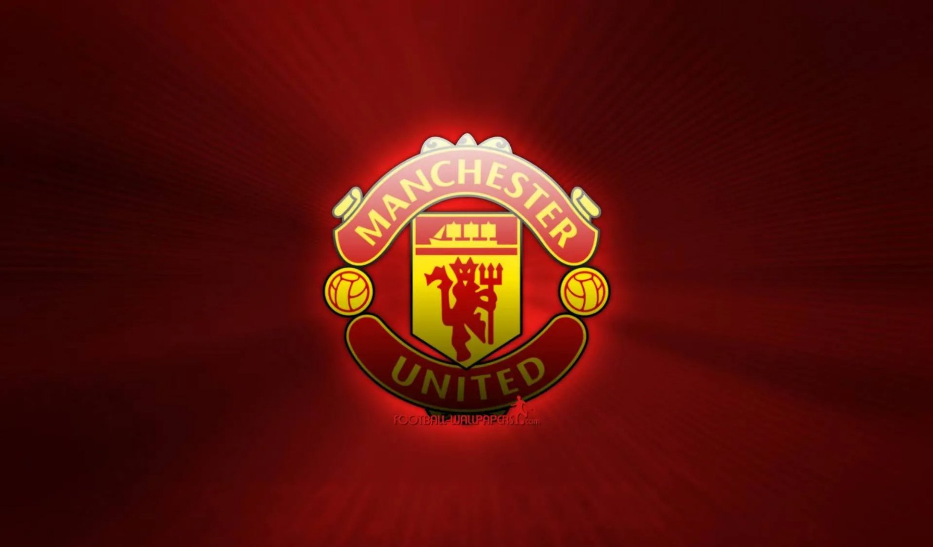 曼联欧冠夜红路光环，名宿留记心中