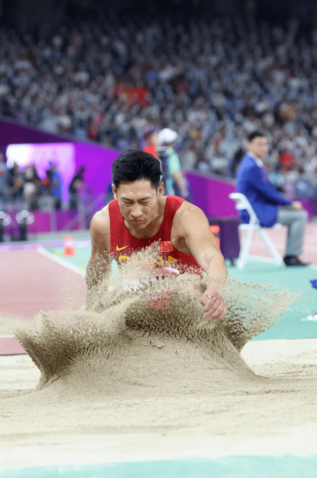 熊猫体育直播-科特迪瓦选手夺得男子跳远铜牌