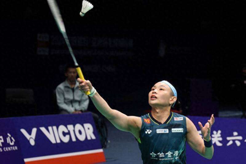 泰国羽毛球队完胜英格兰羽毛球队，戴资颖高光表现