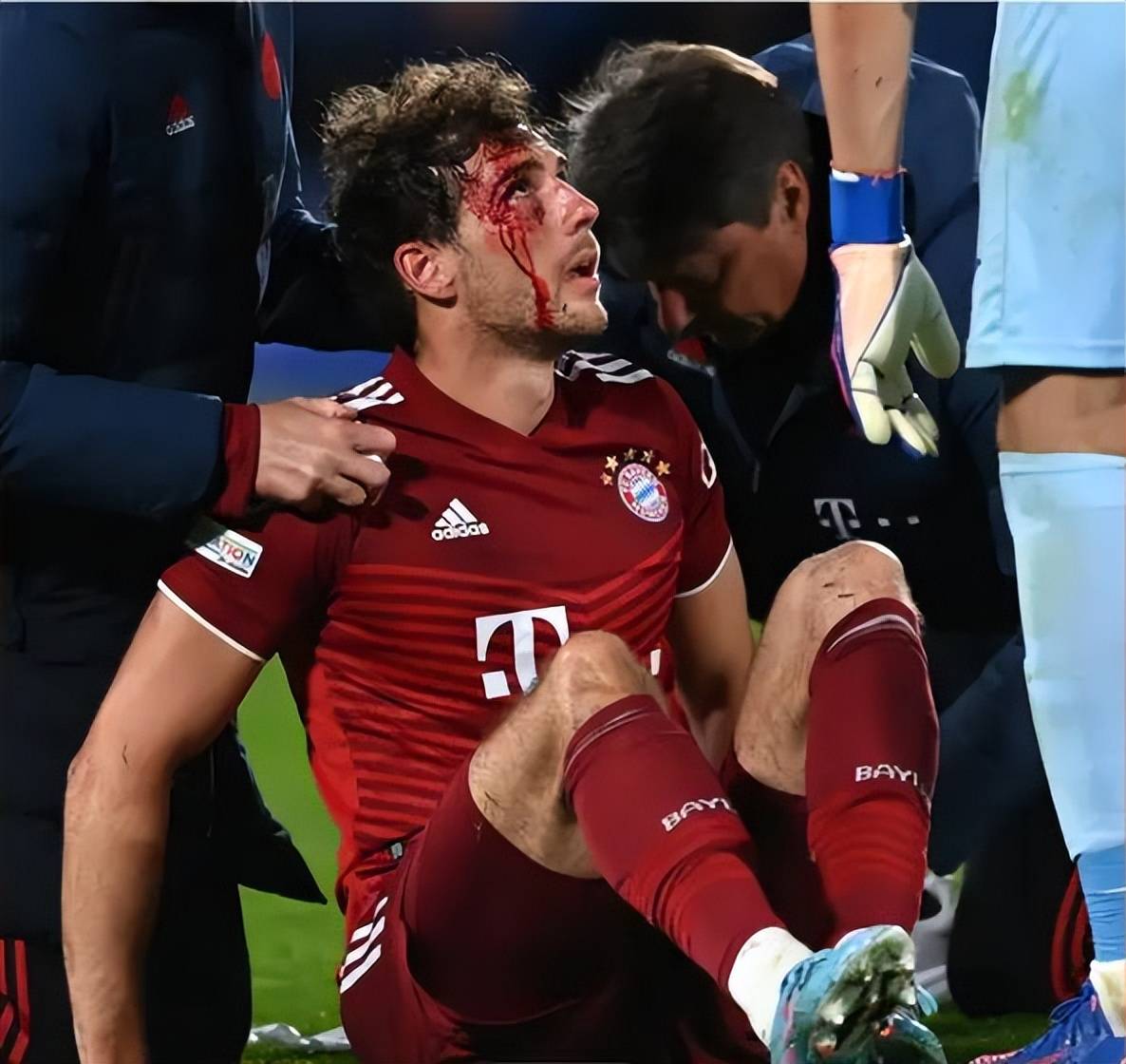 熊猫体育平台-包含德国碾压多特蒙德，托雷斯高光表现的词条