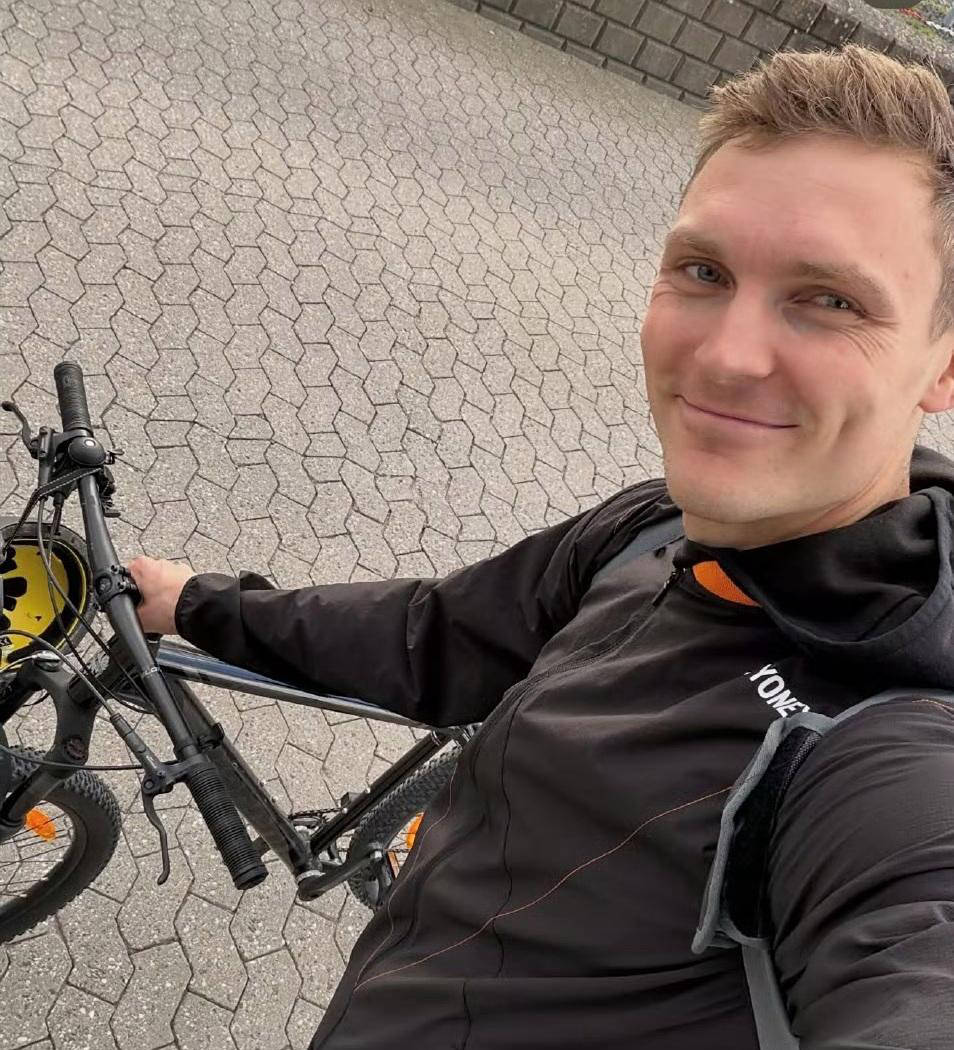 熊猫体育官方网站-印尼队逆转丹麦队，安赛龙带队取胜