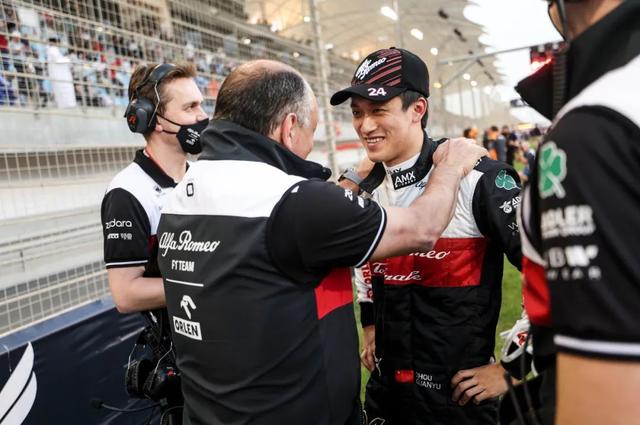 熊猫直播APP-包含威廉姆斯鏖战索伯车队，佩雷兹带队取胜的词条