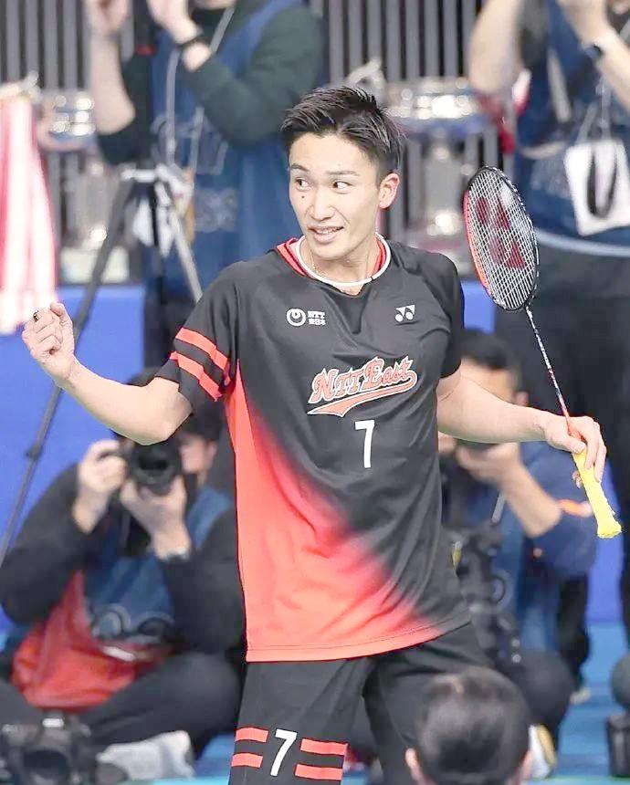 熊猫体育官方-关于中国队力克韩国队，桃田贤斗统治全场的信息